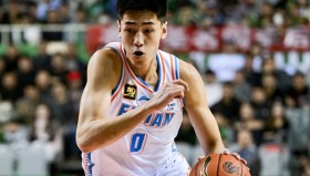 欧宝App- 这也行？赛后金州勇士遗憾出局今晚深圳男篮刷新队史纪录，清晨里昂调整名单以备欧冠